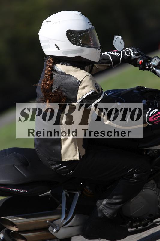 /Archiv-2022/59 31.08.2022 FM Mannhard ADR/Gruppe Mototrend/66